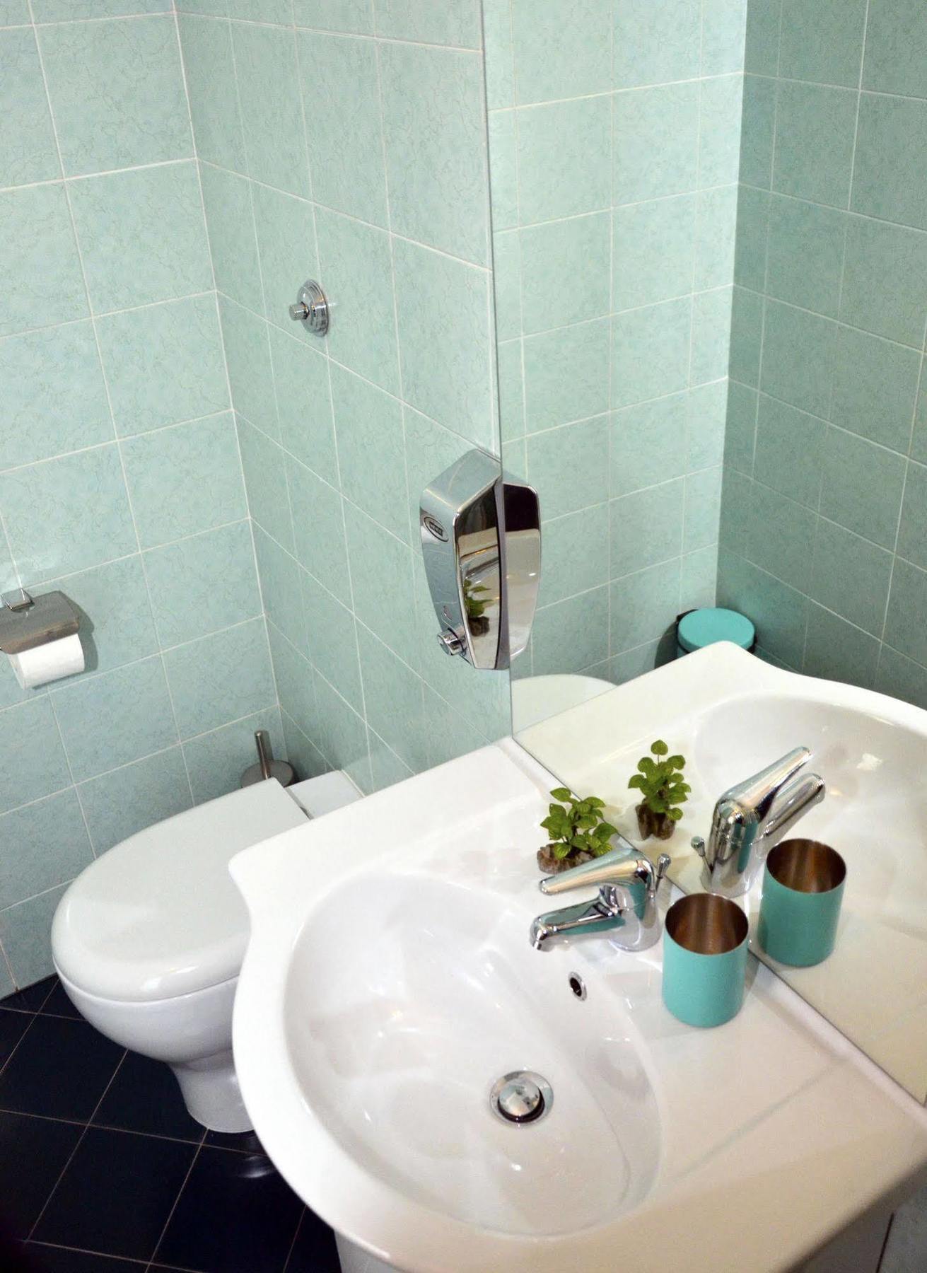 Bed & Breakfast A Castel Capuano ナポリ エクステリア 写真